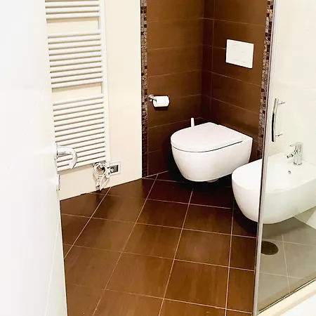 Magnolia Home - Piazza Delle Erbe Verona Exterior photo